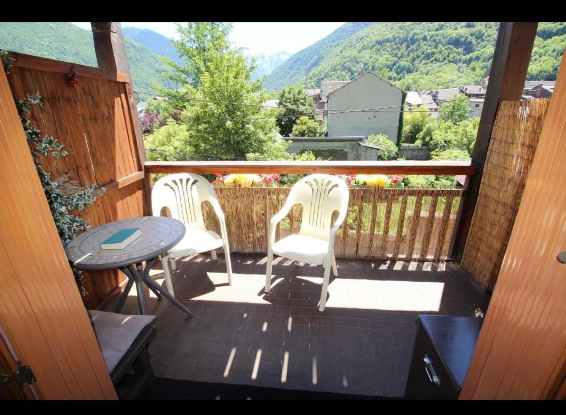 Beau T3 Place Parking, Vue Degagee Proche Centre Bagnères-de-Luchon Exterior foto